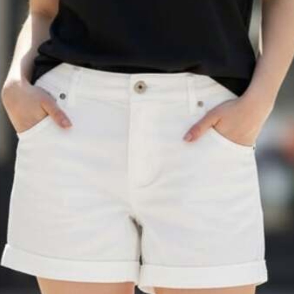 Liverpool Los Angeles white Deniem Stretch shorts waist 28 size 6